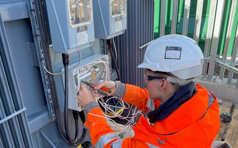 SmithBrosPower's tweet photo. Fancy a flavour of insight into life as an apprentice?

In our latest employee spotlight, #HVFitter Rory Sharp shares more about his role, debunks common misconceptions surrounding the pathway, offers advice for would-be candidates, and more.

Catch up: https://t.co/vjz1YyiAuW https://t.co/kLin0YSs5b