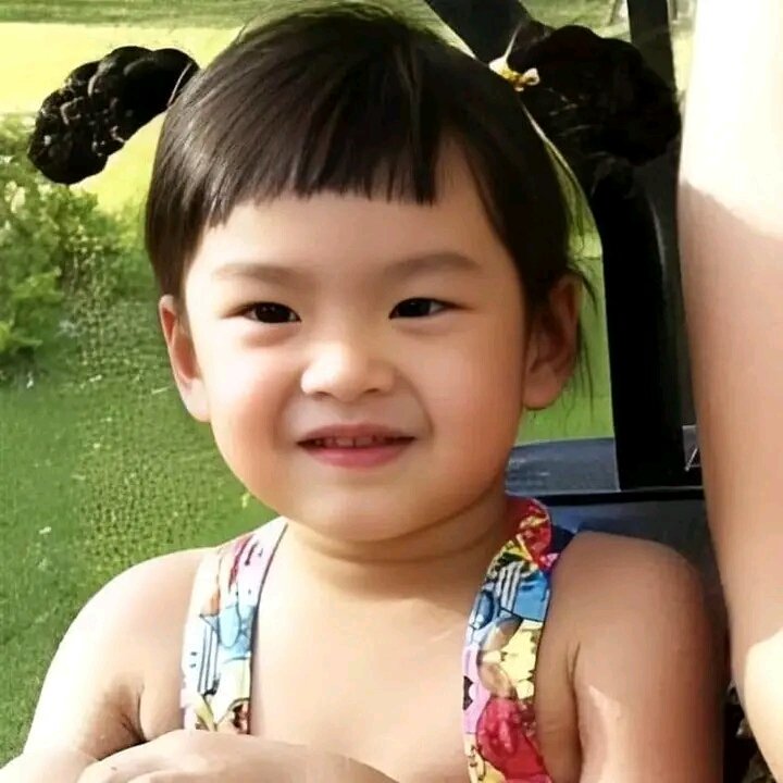 ahyeonssi07's tweet photo. She grew up so well! 💚 https://t.co/hOdMe5nrGV