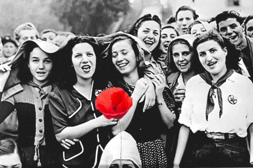 AngiKappa's tweet photo. W l'Italia Liberata e chi ha contribuito anche sacrificando la propria vita a liberarla. W la nostra Costituzione #25aprile #Liberazione #bellaciao https://t.co/DSHLqvEN83
