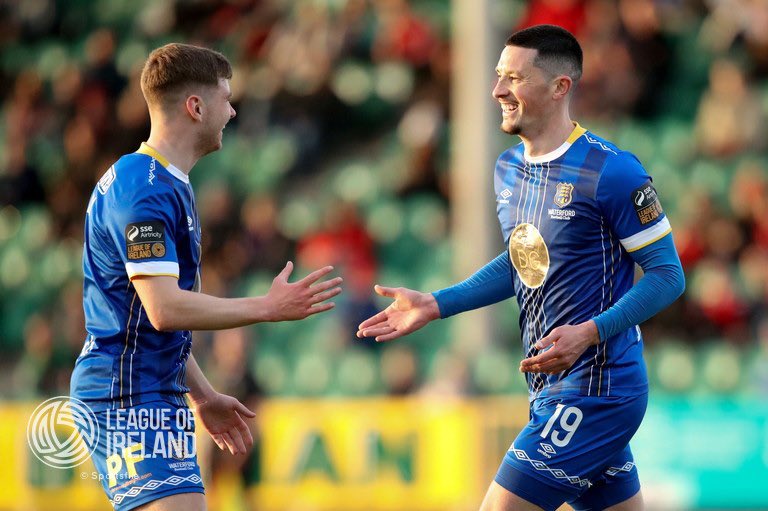 WaterfordFCie's tweet photo. ✅ 𝙅𝙤𝙗 𝙙𝙤𝙣𝙚, 𝙤𝙣𝙩𝙤 𝙁𝙧𝙞𝙙𝙖𝙮 

Five successive wins as the Blues now head to the Carlisle Grounds this Friday to take on Bray Wanderers. 

Tickets are now on sale 👇
🎫 https://t.co/sCZJc5y235

#WaterfordFC https://t.co/Zw7h1FpcDP