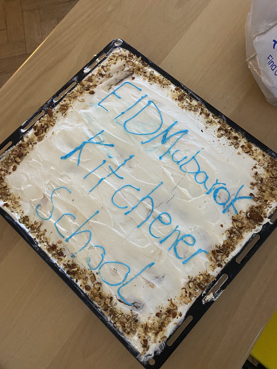 MissJames1405's tweet photo. Reception had so much fun celebrating Eid! Lots of party games and food!! 🎉🎈🍕🍿🧁 https://t.co/zNTs3fcSK8