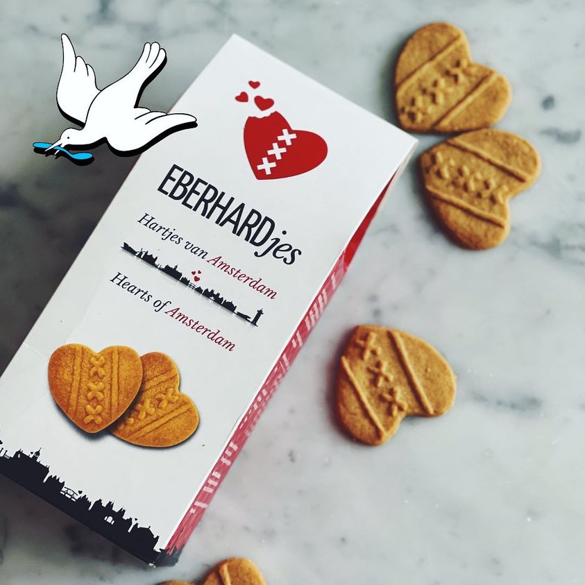 eberhardjes's tweet photo. Het start allemaal met #verbinding ❤️Op 5 mei worden de Eberhardjes vijf jaar! Samen met het Amsterdams 4 &amp; 5 mei comité trakteren we door de gehele stad! Hier vind je waar de maaltijden worden georganiseerd: https://t.co/HHtq2j9dG0  🕊️ @https://twitter.com/45meiamsterdam https://t.co/1WFgmzgsNc