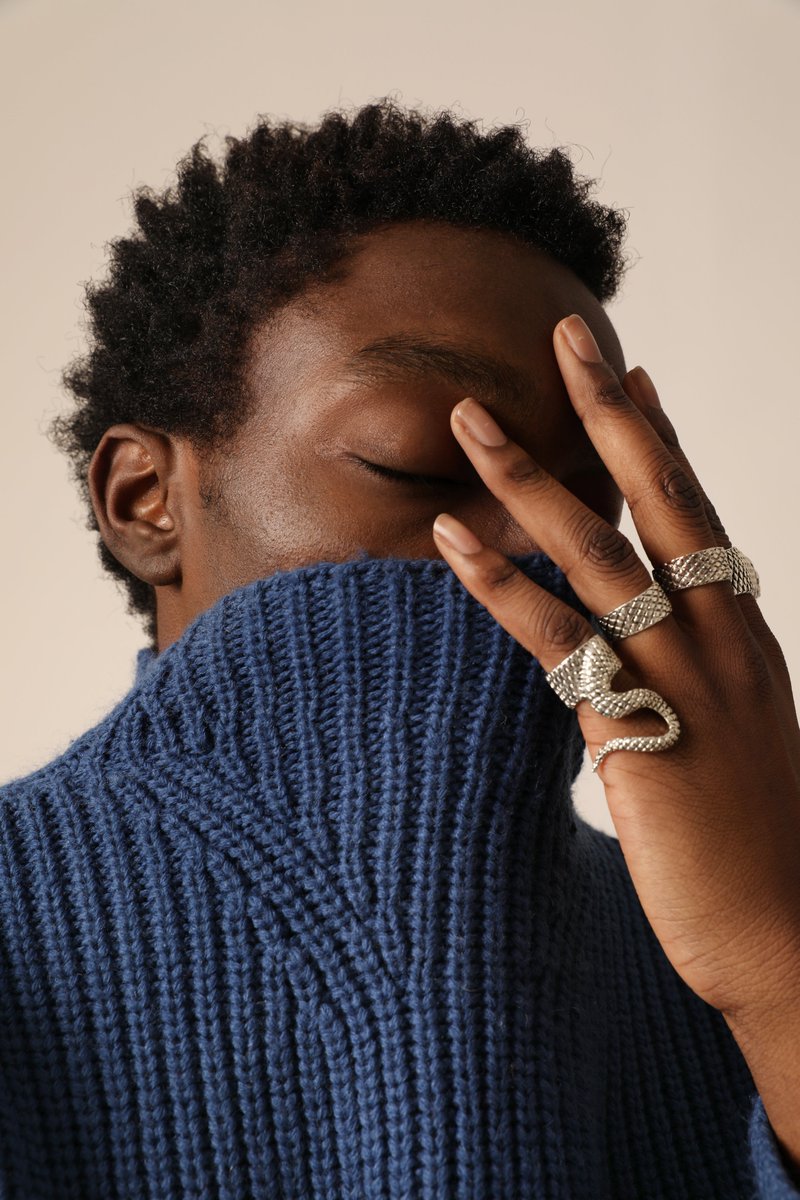 Depositphotos's tweet photo. New Spin on Fashion Photography✨

See how telling fashion stock photography can be: https://t.co/izKQvkMttk https://t.co/ZxHku3M1Q9