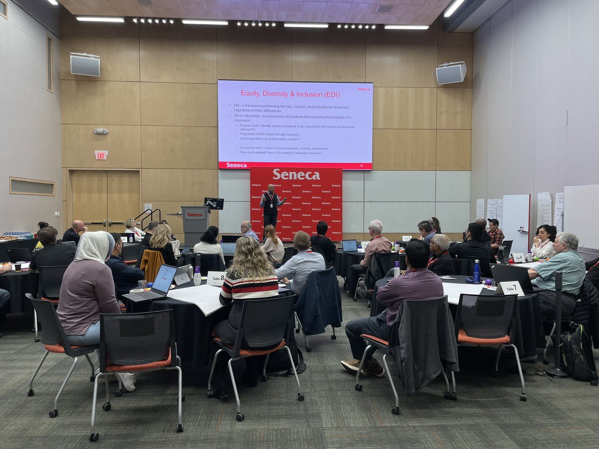 senecasecet's tweet photo. Next 5 ✨ 
An amazing event and a wonderful turnout! Awesome things are on the way for SECET! 
#seneccollege #senecaproud #challengeaccepted https://t.co/0nYOBtqkPB
