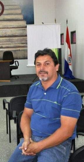 niunamaspy's tweet photo. Abro hilo del abuso sexual que fueron sometidas 4 menores de edad a manos de un periodista deportivo en Paraguay https://t.co/4PT26PMIur