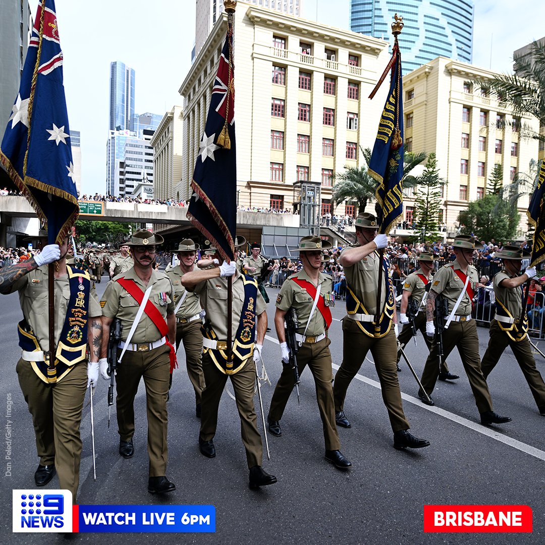 9NewsQueensland's tweet photo. Thousands of Queenslanders, young and old, flocked to dawn services and marches across the state this morning to pay their respects to the Anzacs.

MORE: https://t.co/7WhHsZ1Lu4

#9News https://t.co/6pZ4keBiFa