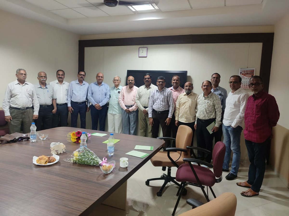 meai_s's tweet photo. President @meai_s Mr.K.Madhusudhana met members of Goa Chapter of MEAI at Goa.The mining industry of Goa with it's past and present and role of #MEAI was discussed with senior mining professionals and Past President Mr Victor.@MinesMinIndia @SteelMinIndia #Goamining #miningnews https://t.co/9pgIwIF6ql