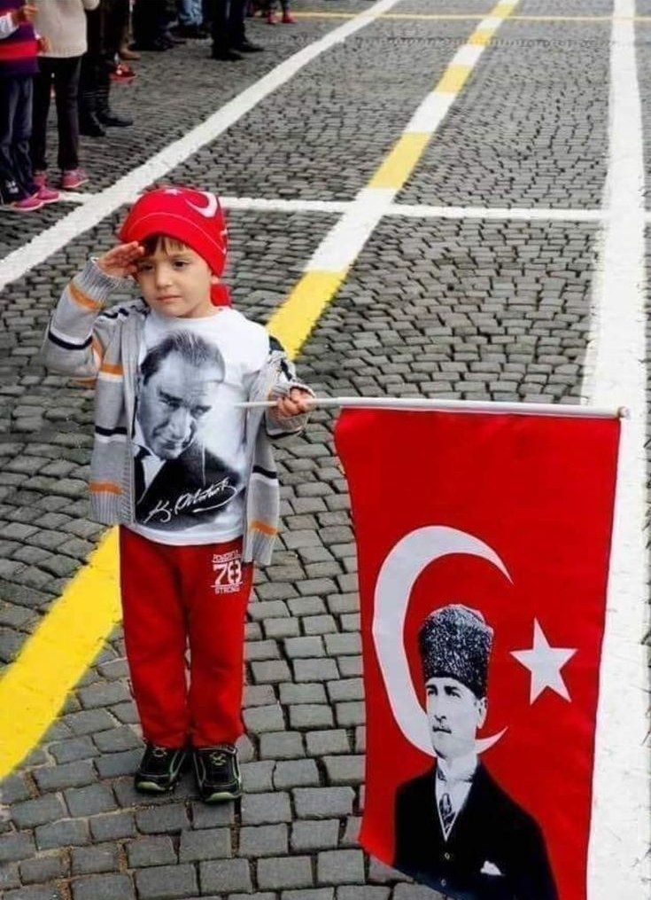 Ulusal Egemenlik 🇹🇷

Yaşasın tam bağımsız Türkiye Bilinci

Yaşasın Ebedi Başkomutan Mustafa Kemal Atatürk 🇹🇷

#GüneAtatürkİleBaşla