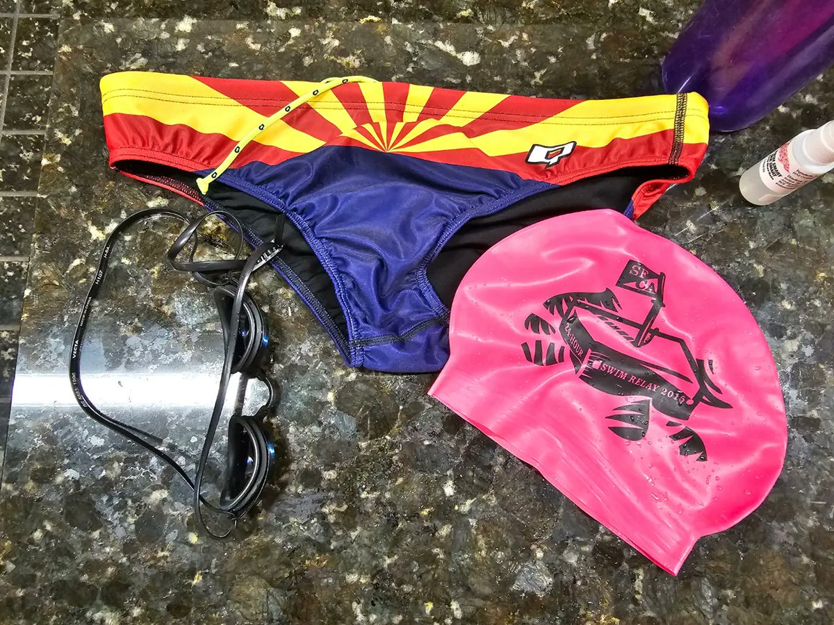 MWSpratt's tweet image. Pre-SCAR Shakeout Swim
Swam my "no brainer ladder" 3K (100-200-300-400-500 and back down) at Lifetime Tempe. 
Suit: Q Arizona Star waterpolo suit. Not part of the official SCAR collection.