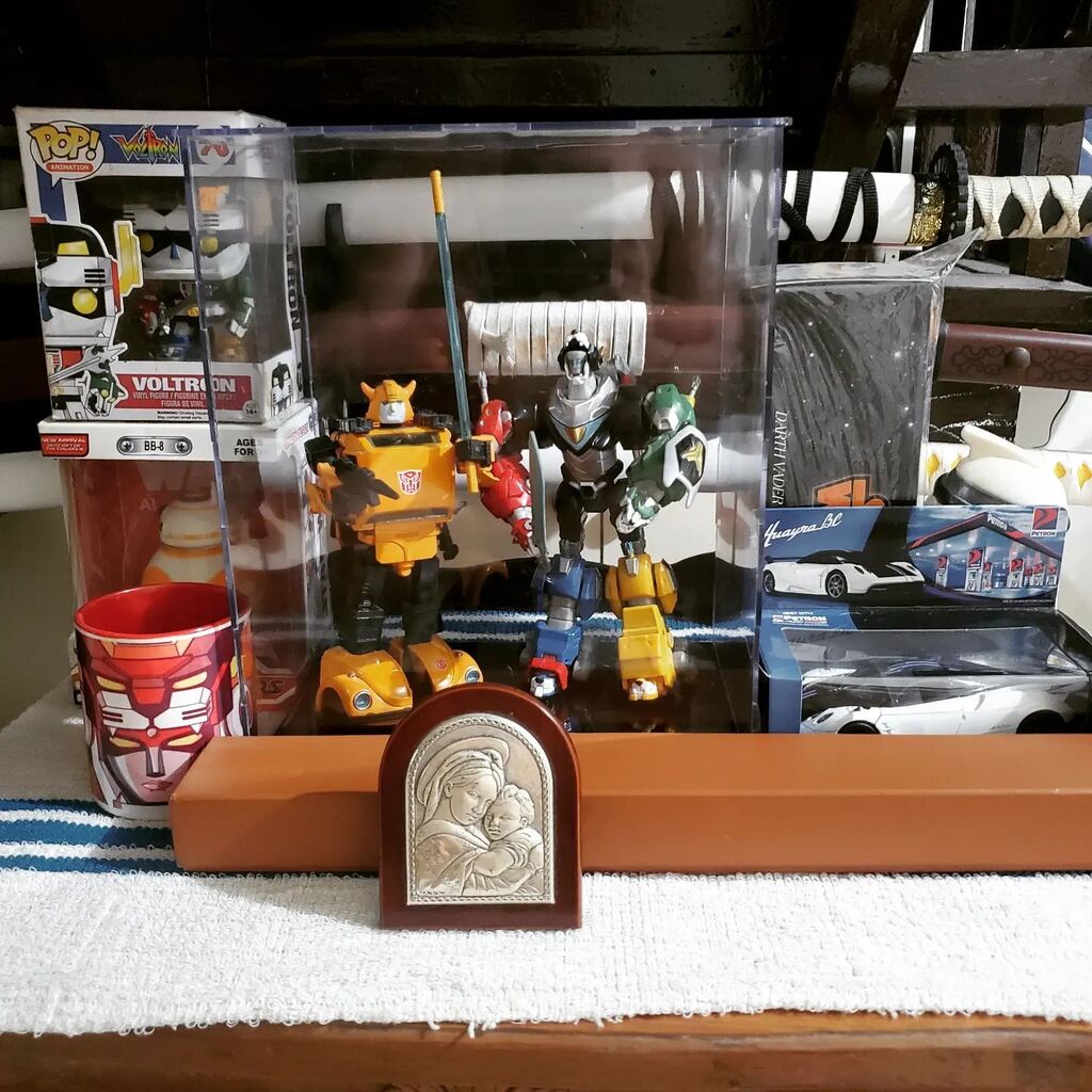 MykingAds's tweet image. An altar of my #toycollections instagr.am/p/CrccuN7PmCa/