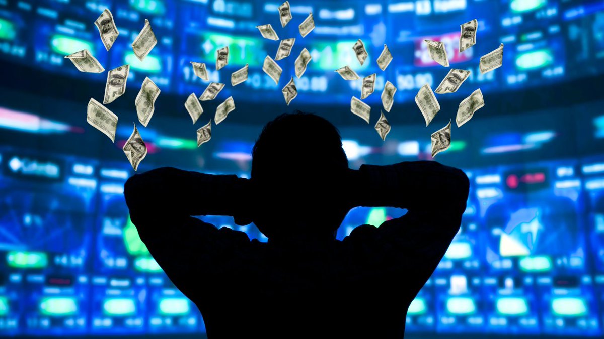 V_Chaponnay's tweet photo. 🕵️‍♂️ LE PORTEFEUILLE MYSTÈRE

Pour ce nouvel épisode du portefeuille mystère, on part à la découverte d'un trader stagiaire en banque d'investissement qui vise un patrimoine de 30K€.

Spoiler alert : sa stratégie va beaucoup vous en apprendre sur le marché 📚

👇🧵

/1 https://t.co/ni4EGr8hbT