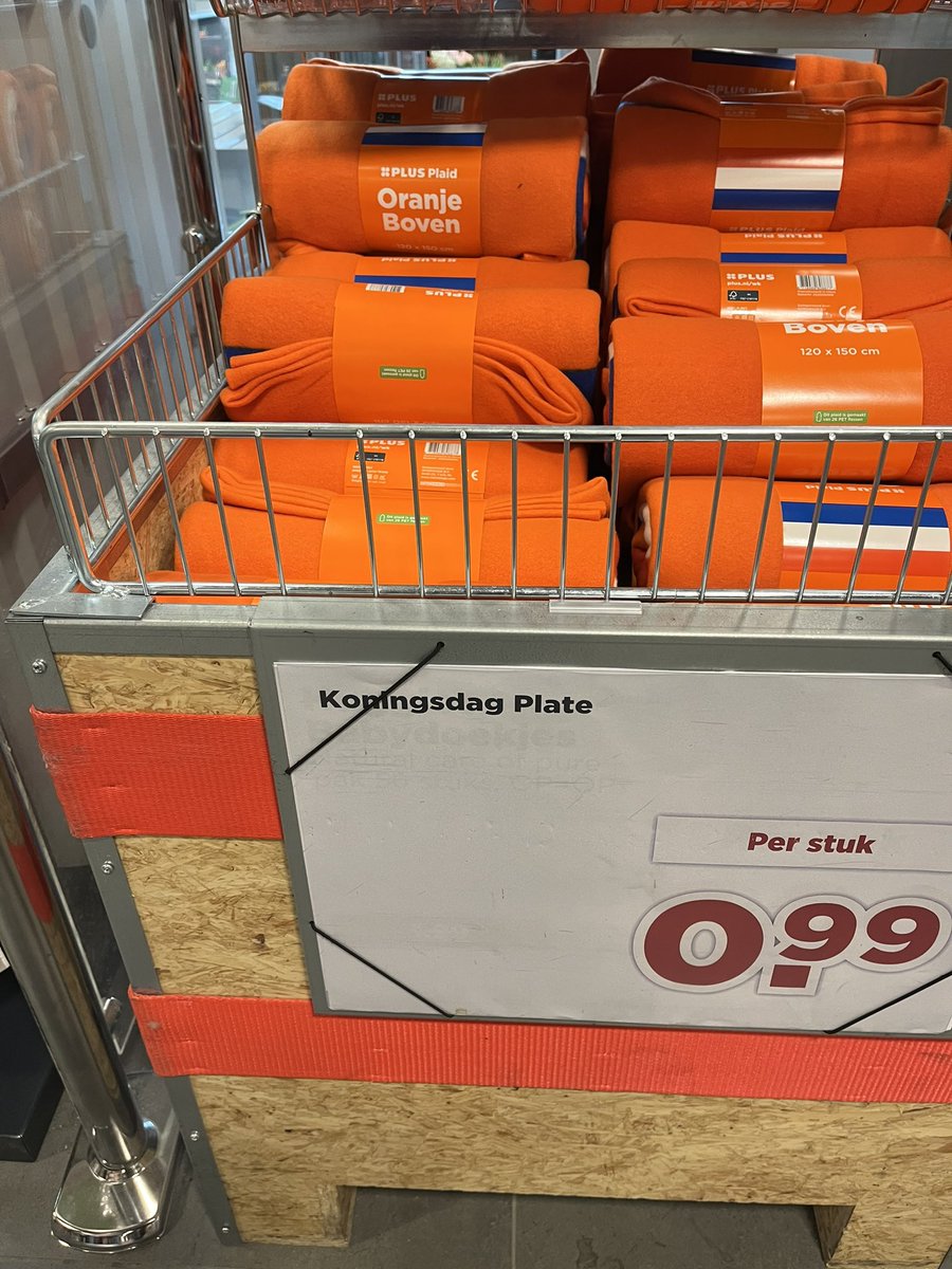 RunaCu's tweet photo. Een groot warmhoudbord? #taalvout
@Taalvoutjes https://t.co/HErJvn1N7d