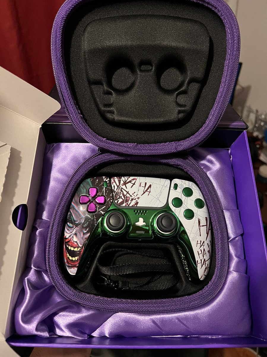 SebithaFerragamo tweet media