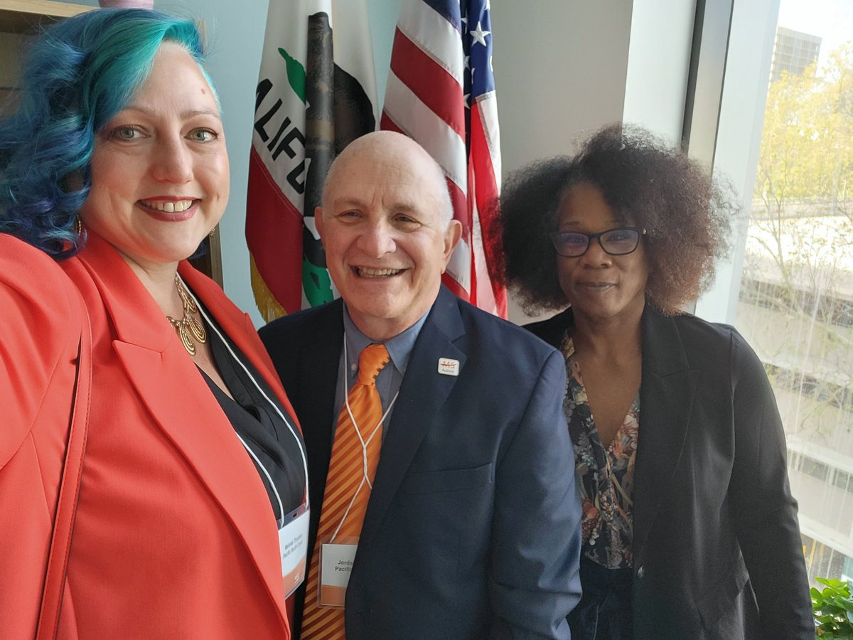melindathrasher's tweet photo. Thank you Victoria from @AsmCottie office for taking the time to talk to us about AB 1157 to remove coverage limitations on medical equipment. #MSActivist https://t.co/R3IHQfI8x8