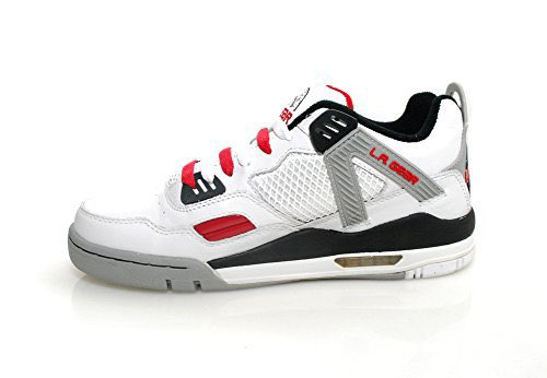 jon_eric's tweet photo. @Heskicks My Dad had the Jordan IV white cement when I was a kid, I loved them so much they got me the la gear knock off because they weren’t going to buy a 6 year old $100 shoes. https://t.co/9iX0pui3pN