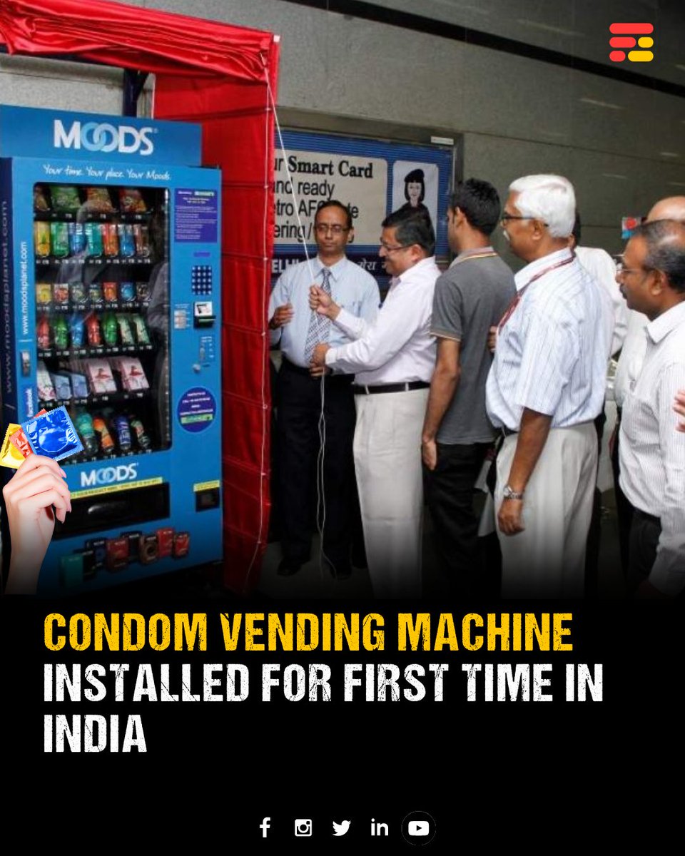 feedmileapp's tweet photo. The Condom Vending machine installed at Dabholi Char Rasta in Surat, caught atttention all over internet, users gave mixed reactions.
#feedmile #condom #vendingmachine #gujarat #surat #contraceptives #protection #condomvendingmachine #college #collegestudent #health #safesex https://t.co/LmAeOqTpsR