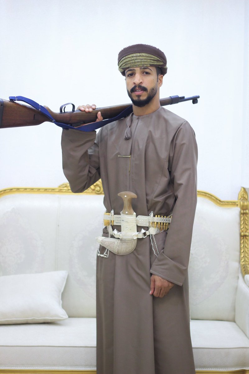 ealsalti7's tweet photo. عسى  أن تعود الأيام السعيدة ونعايدكم أعوامًا مديدة..🤎🤎🤎 https://t.co/N5FQAJ09Lf