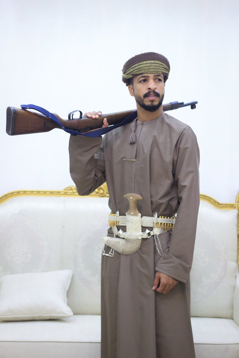 ealsalti7's tweet photo. عسى  أن تعود الأيام السعيدة ونعايدكم أعوامًا مديدة..🤎🤎🤎 https://t.co/N5FQAJ09Lf