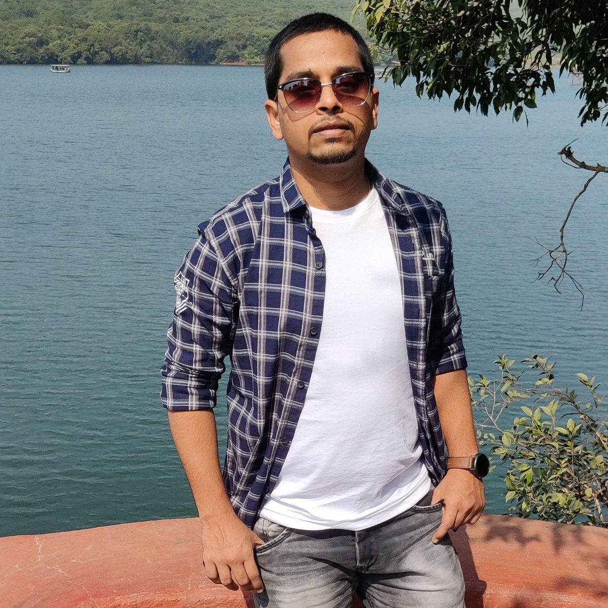amitthorat32's tweet photo. #NewProfilePic https://t.co/eEDe3jrpF4