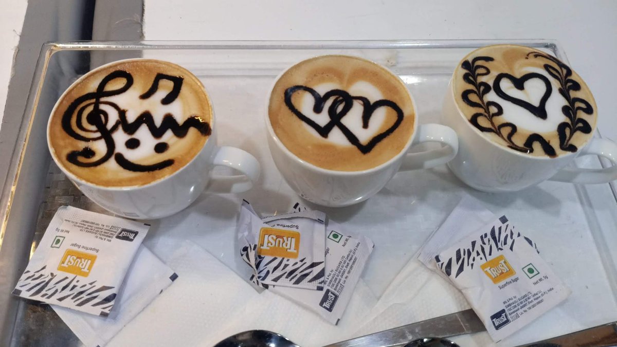 EspressoDrive's tweet photo. #Espresso, taste the difference.
The energy to start your day. Your morning pick me up. @EspressoDrive Café at #mgfmetropolismall #Gurgaon the home of authentic Italian #Cappuccino...
Book your table | Visit Our Outlet
https://t.co/tHAhpSEizR
Find us: #zomato, #swiggy, #dotpe https://t.co/pdiTBLEG22