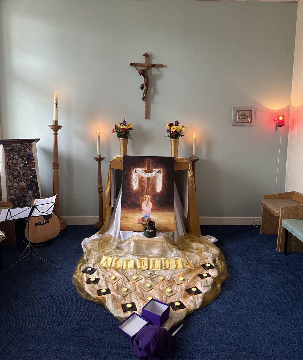 BhamDES's tweet photo. As all of our schools return for the Summer term, we pray for all involved in Catholic Education across the Archdiocese. #MakingChristKnownToday https://t.co/EWVJYt6BTc