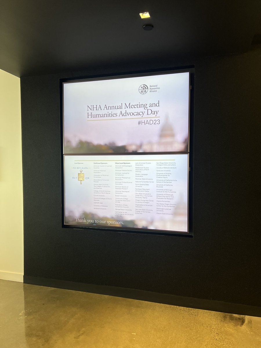 UICEngagedHuman's tweet photo. EHI Scholars (Ayo Adekoya, Nia Cunningham, Maxxwell Guffey, and Aria Simpson), Professor Sara Hall, and Program Director Janaya Shaw visited the National Humanities Alliance Annual Meeting and Advocacy Day 2023 in Washington, D.C. https://t.co/Bx4lLSat7U