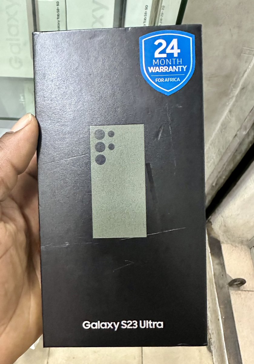 phonemarttech's tweet photo. Samsung Galaxy S23 ULTRA 256gb Dual @750K 

***S23 ULTRA 512gb Dual @880K. 

CALL/WHATSAPP: 08020700007 • 08094141444. https://t.co/B09EFEVM3t