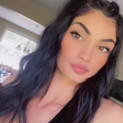 Hannneeeerrr's tweet photo. #NewProfilePic https://t.co/LnBhu3xqhO