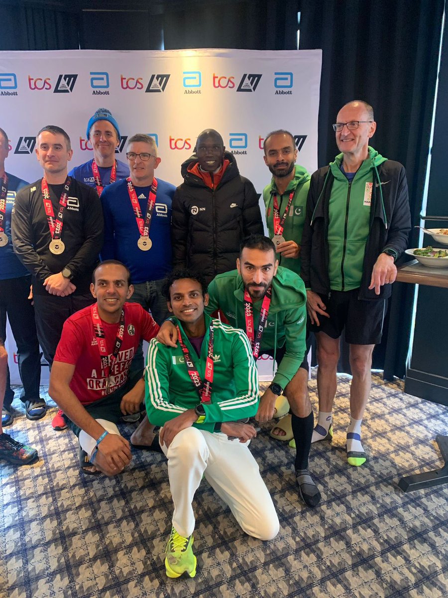 MikeNith1's tweet photo. With enormous thanks to all who supported me and @TCFPak, I managed to complete @LondonMarathon inside my 3.15 target time. What an incredible atmosphere it was on Sunday

https://t.co/CmTpLObIh5 https://t.co/ukplJNcWwC