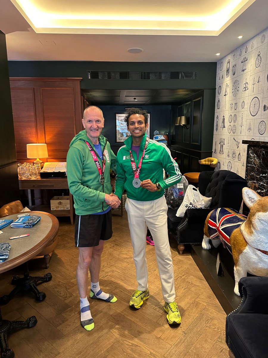 MikeNith1's tweet photo. With enormous thanks to all who supported me and @TCFPak, I managed to complete @LondonMarathon inside my 3.15 target time. What an incredible atmosphere it was on Sunday

https://t.co/CmTpLObIh5 https://t.co/ukplJNcWwC
