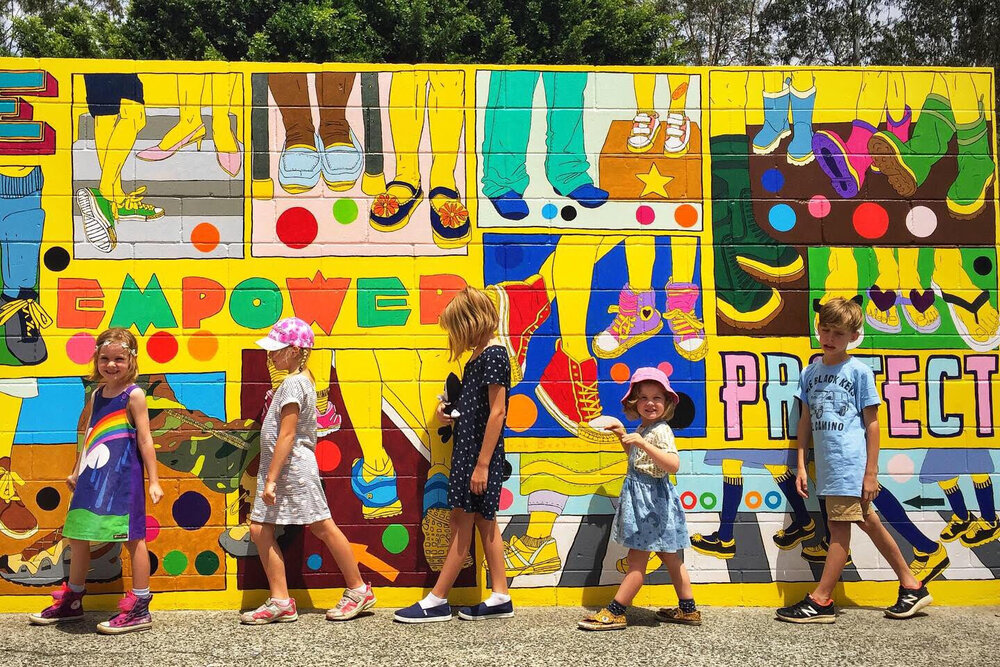 arkpia's tweet photo. "Art is for everyone" - Andy Warhol

ARKPIA artist @sarahbeetson embraces this approach in her mural work.

This vivid and accessible painting, "Abbey Road," is a beautiful example of how murals can brighten your day.

What is your favorite neighborhood mural? 🎨 https://t.co/r2zZD1qpGg