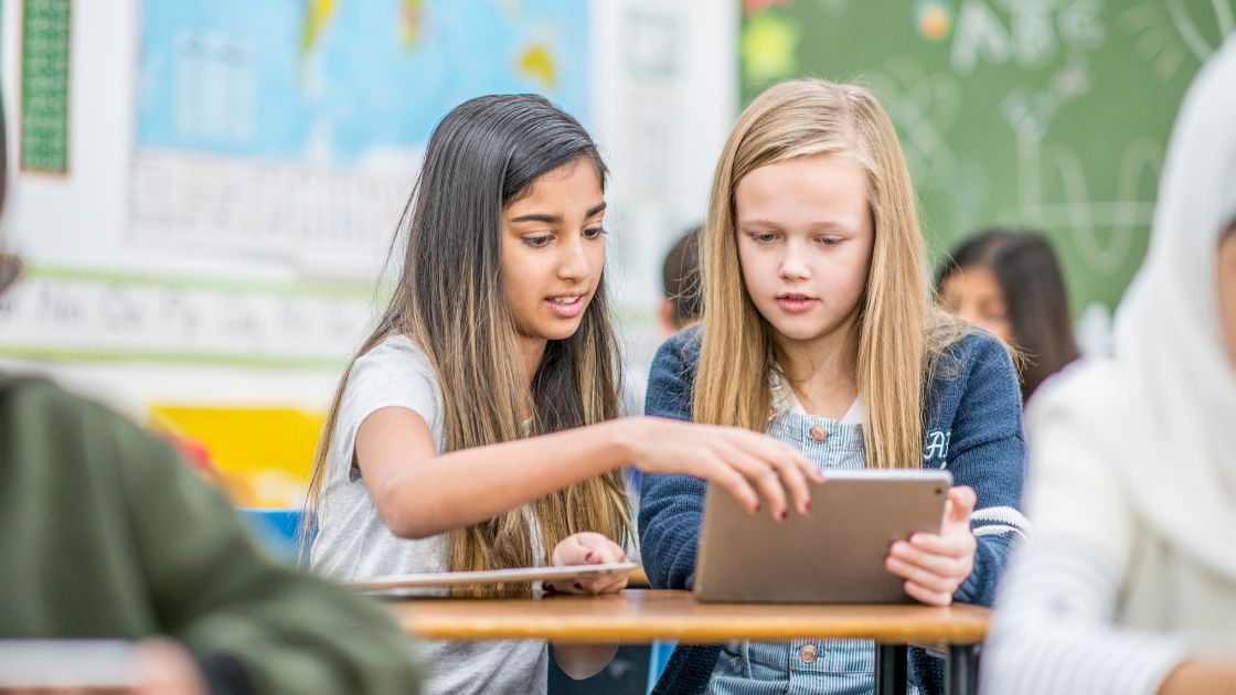 getdooks's tweet photo. The Role of Technology in Education: Insights from DOOKS Experts

Link: https://t.co/i1t8d7yEN2

#DOOKS #DOOKSIN #ebooks #students #technologyineducation #digitallearning #personalizedlearning #accessibilityineducation #collaboration #innovation #educationtransformation https://t.co/quAnbQ0x5j
