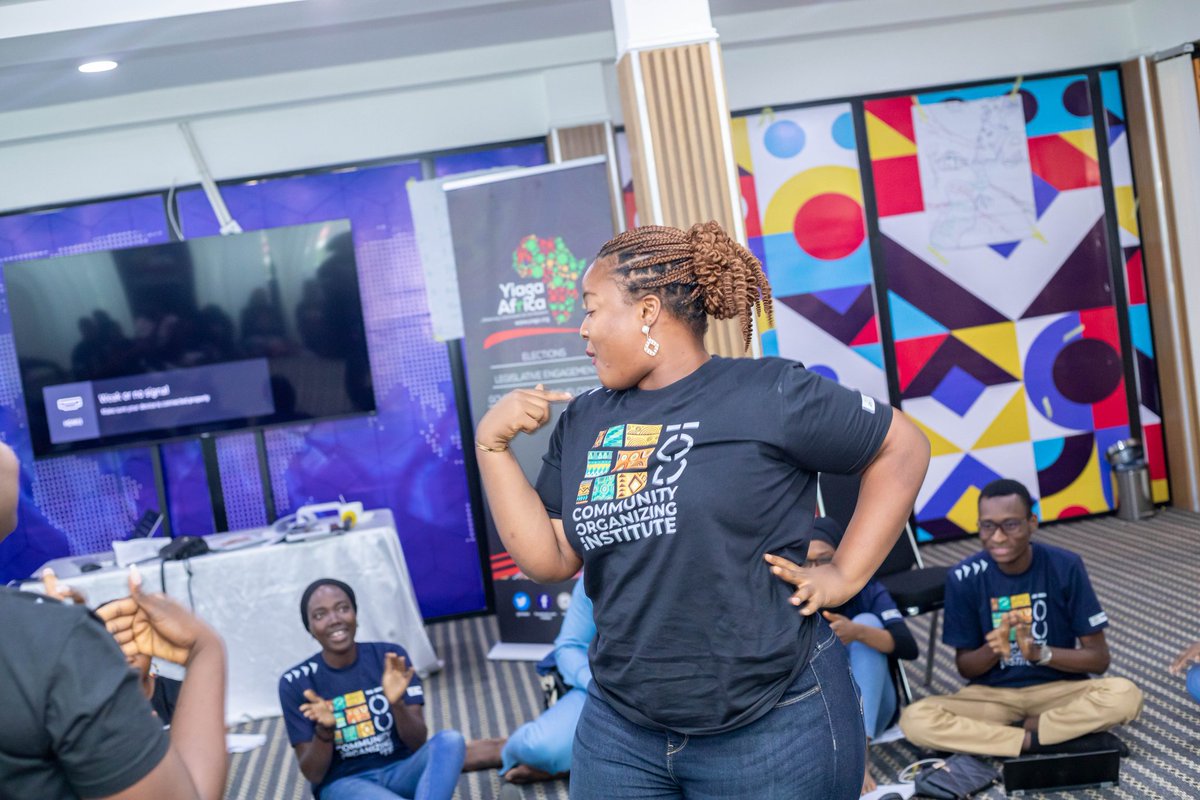kargbosamesther's tweet photo. Leadership is a beautiful art that makes you as an individual accept responsibility for enabling others to achieve a share purpose under conditions of uncertainty.

I accepted the challenge of owning my space and reflecting my light.
@YIAGA https://t.co/pMHVFoctyD