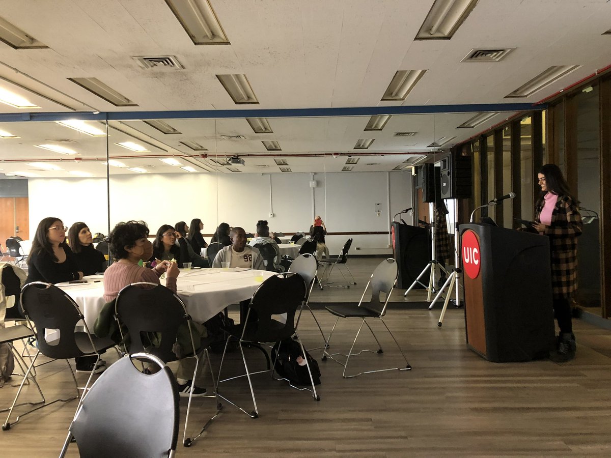 UICEngagedHuman's tweet photo. Our Spring 2023 EHI Student Showcase was a success! Seven EHI Scholars showcased their research projects and we celebrated our graduating seniors. https://t.co/pXHm7xUNGU