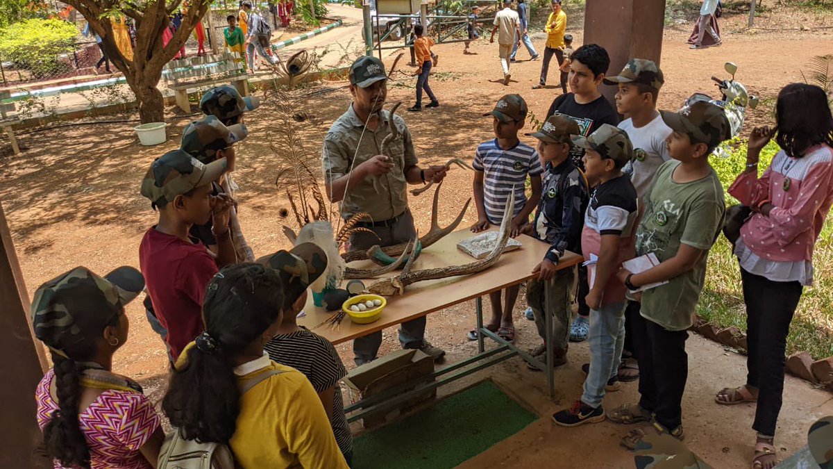 ZKarnataka's tweet photo. Zoos across the state under #ZAK conduct conservation oriented #Summercamps as part of #Connect to Nature Conservation Education programme. One such camp @GadagZoo https://t.co/tqFYwSUjLN