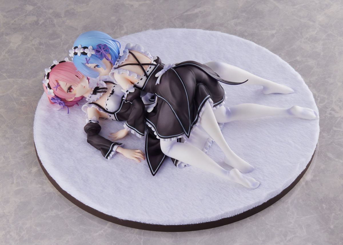 furyu_hm's tweet photo. ＼ 明日・予約締切！／
『ラム&amp;レム 1/7スケールフィギュアセット』
予約締切は明日（5月12日）！

仲良し姉妹の二人がじゃれ合う様子を繊細な造形で表現！
鬼がかった可愛さの「ラム&amp;レム」を是非お手元に

<完全受注生産>
予約締切：5月12日 23:59 ⇒ https://t.co/4S8eHENT6Z

#リゼロ #FURYU #FNEX https://t.co/1Ht1QUrnZn