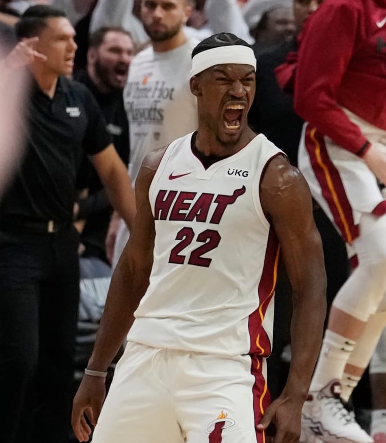 TheDunkCentral's tweet photo. Playoff. Basketball. 🔥 https://t.co/vS560rnfxe