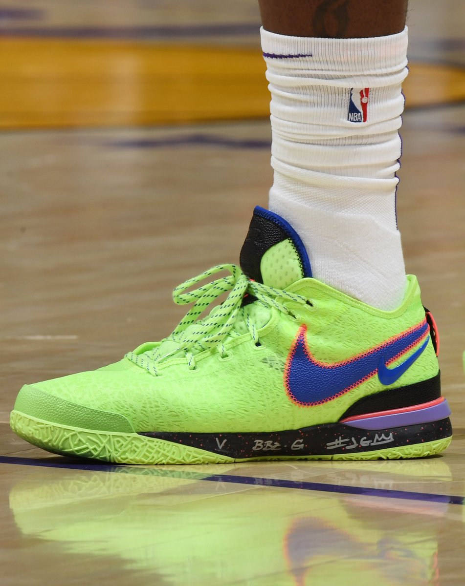 B/R Kicks tweet media