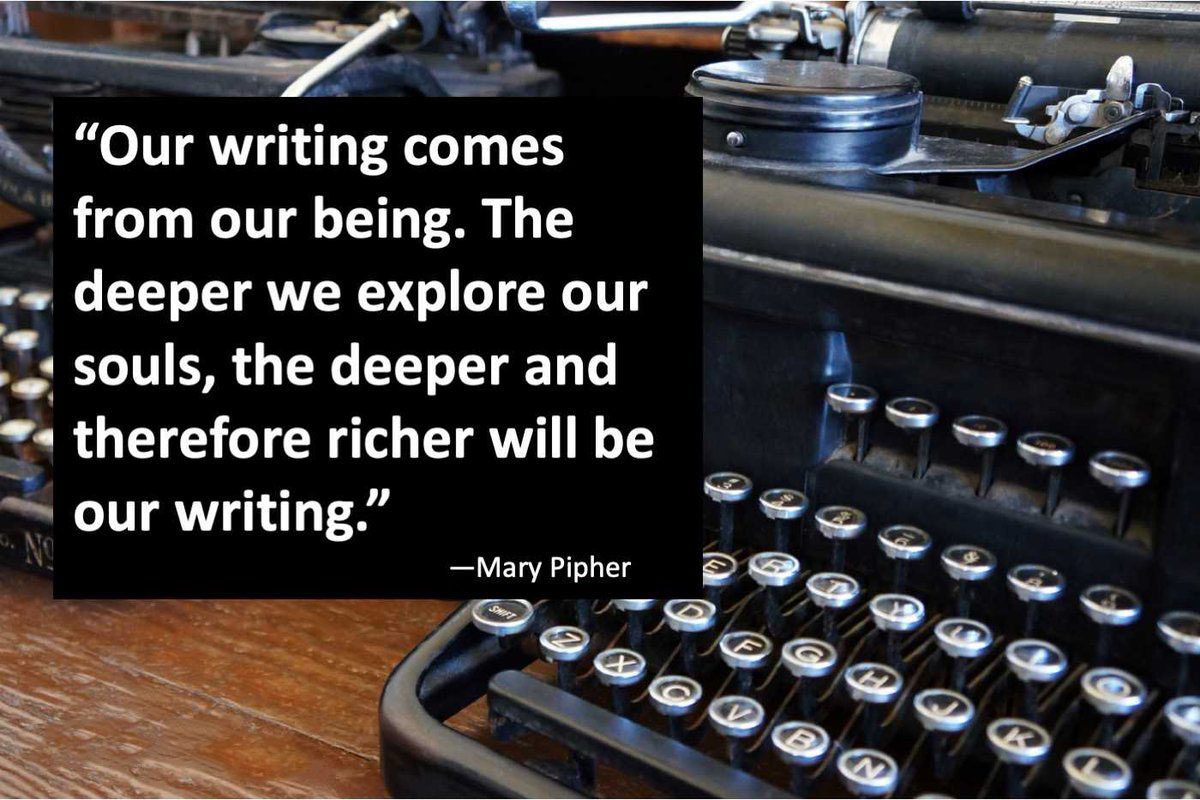 SBLacroix's tweet photo. #amwriting https://t.co/W1X6BCKyOy