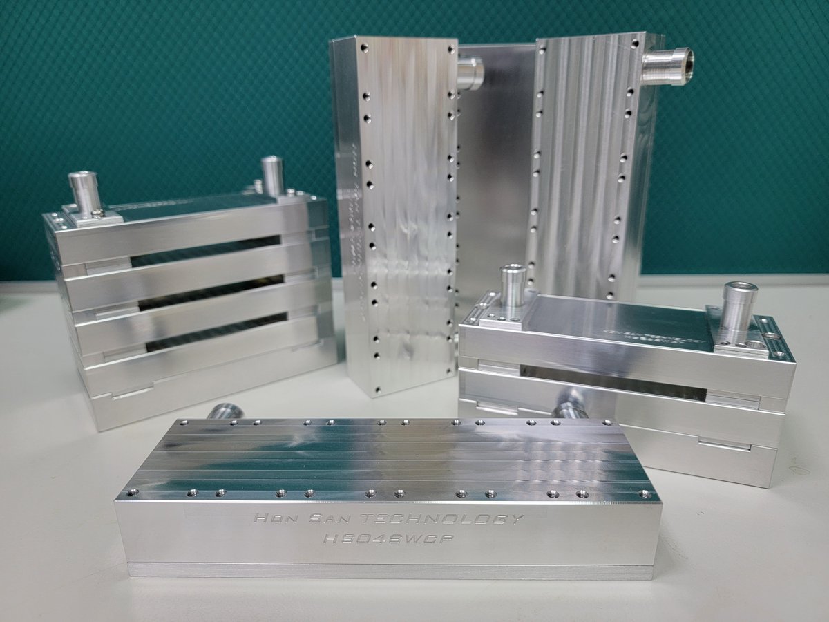 Hon San Technology designs every liquid cold plate by taking into account the application requirements and external dimensions. Through calculations and simulated evaluations, we design the optimal distribution of coolant channels and select suitable materials.