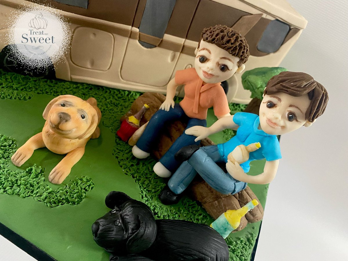 Sculpted motor home scene in a red velvet and white chocolate layer cake 🏕️🚐🐕‍🦺🦮