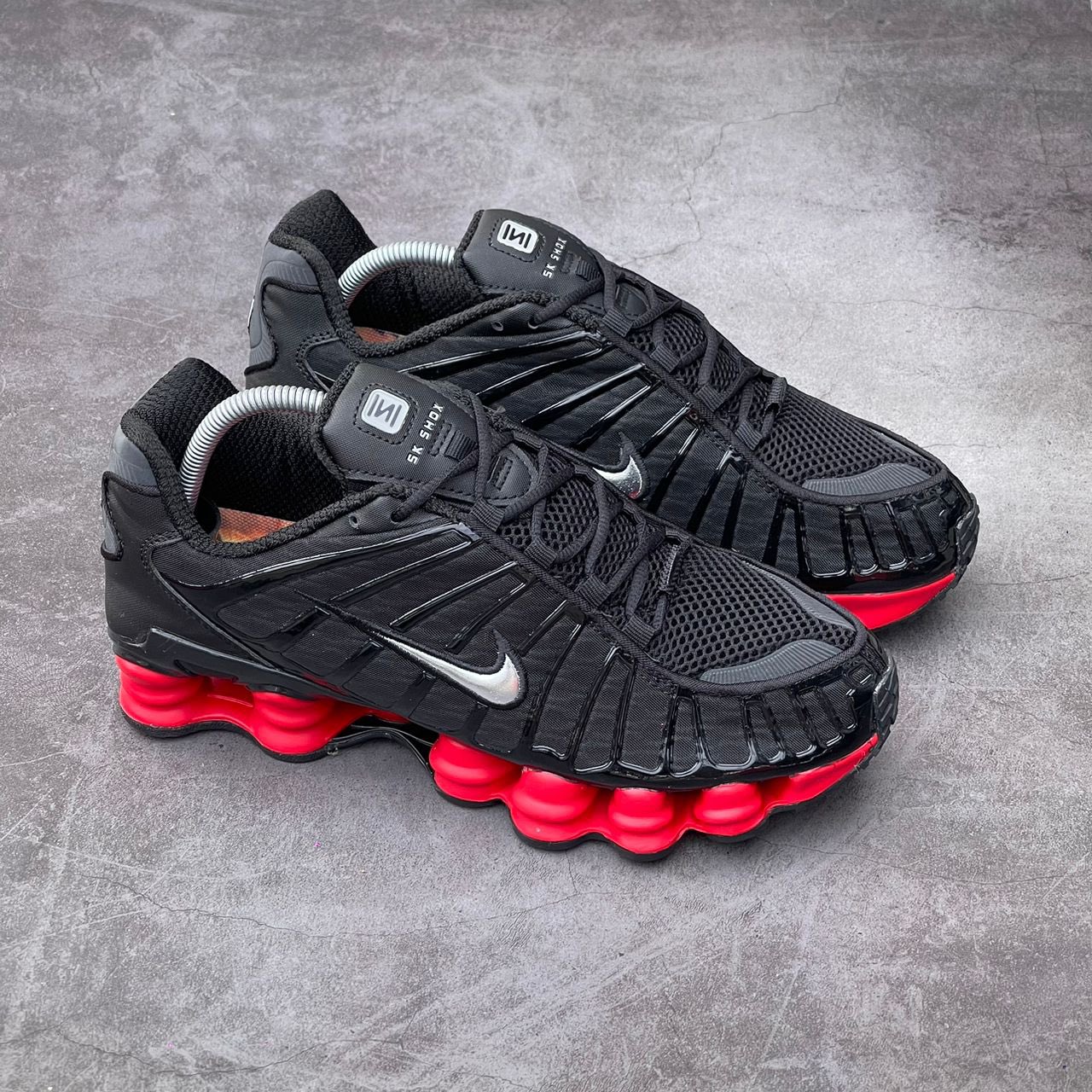 skepta x nike shox tl black red