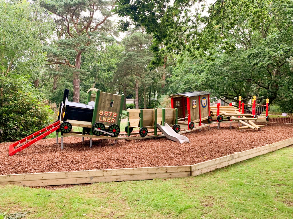 Want to learn about Kelling Heath's Holiday Park Play Area? Then click the link below:

eibe.co.uk/media/news/det…