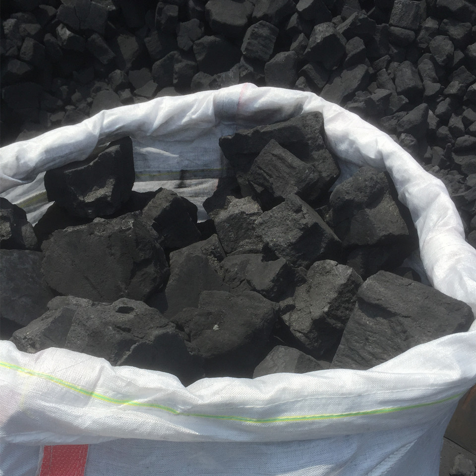 NancyChinaCoke's tweet photo. Foundry Coke
Size: 30-60/80mm,70-100mm(60-90mm),80-120mm, 80/90-150mm, 150-250mm
Ash 10%
Volatile matter 1.5%
Fixed carbon 89%
Sulfur 0.6%
Moisture 8%
Whatsapp/Wechat: 86 19912026158
#blastfurnacecoke # #chunkcoke #foundrycoke #Chinacoke https://t.co/vntQc2VWfA