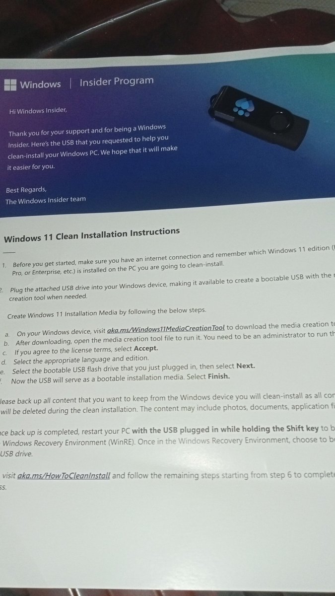 DarkScarletTech's tweet image. Got my Insider USB today!! Ig India is receiving the usbs now! 
#windows11 #windowsinsiderprogram