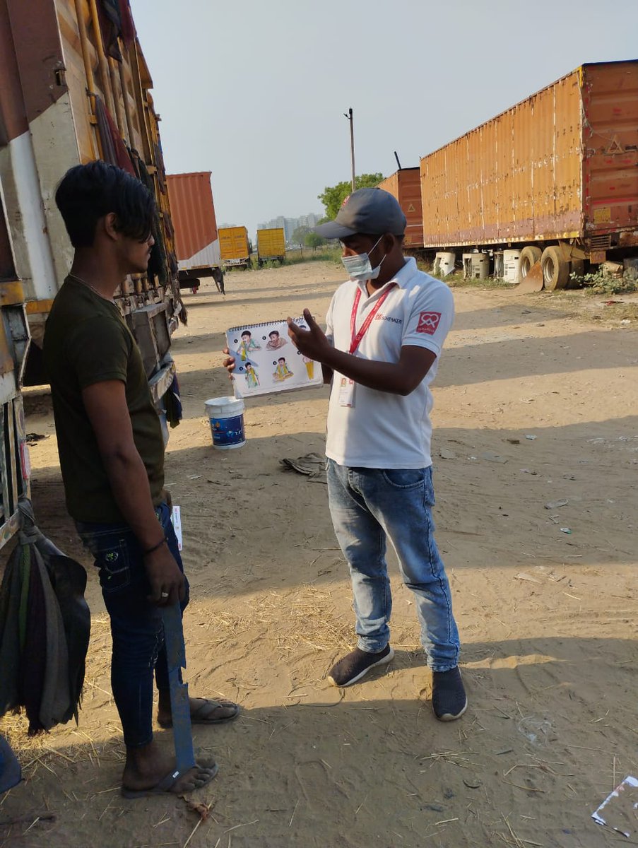 glra_india1966's tweet photo. Dedicated to the mission of eliminating #tb2025
#TBHaregaDeshJeetega #TBMuktBharat #EndTB #endtbnow #TruckersHealth #truckerslife #truckdrivers #naidisha #DAHW #GLRAIndia #health #globalhealth #interpersonalcommunication #TBAwareness https://t.co/KQy4qdASXm