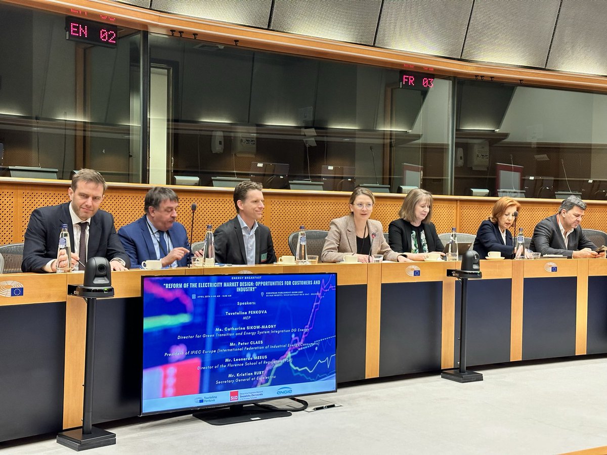 @YEP_BXL watching closely todays’ debate on the #electricitymarketdesign reform in the @Europarl_EN. Great debate and great timing @tsvetypenkova @TheProgressives @ENGIEgroup .