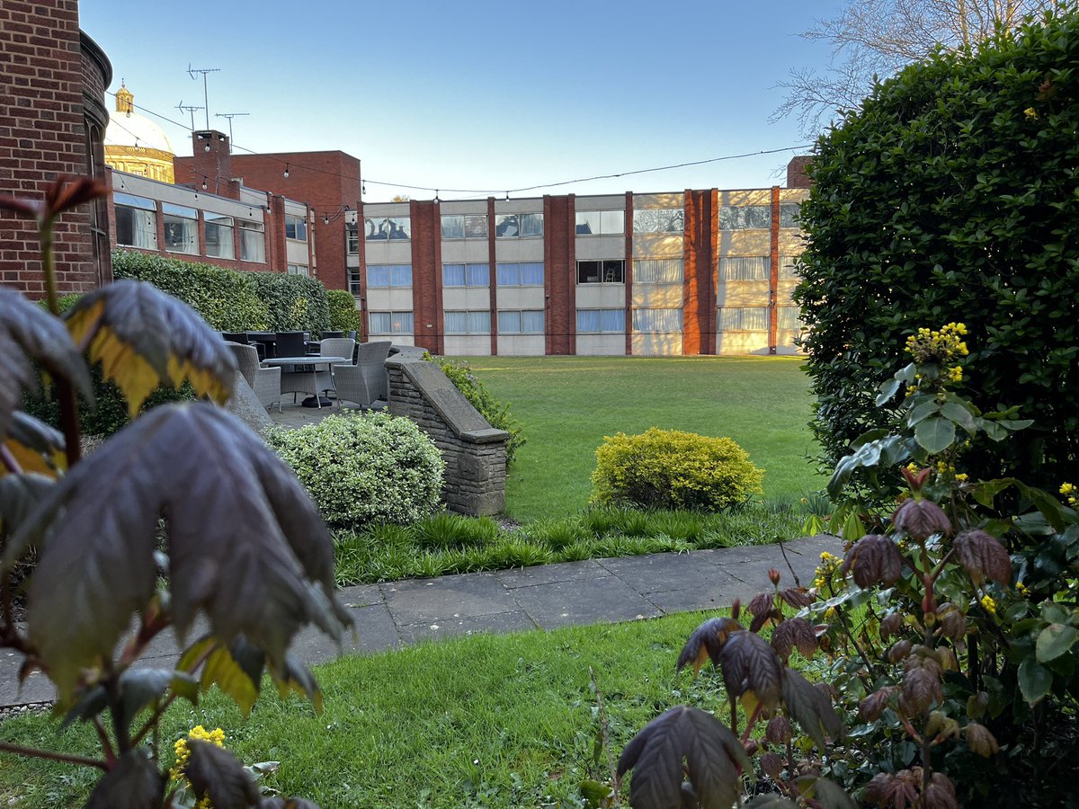 Lovely but still chilly morning in Birmingham today - come on ☀️☀️ you can do it #bestwesterngb #Birmingham