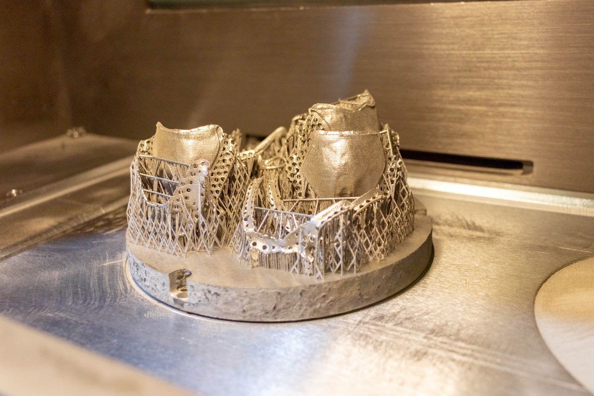 Chamlion3D's tweet photo. Partial frameworks printed with NCL-M150

Highly accurate and detailed results
Reduced material waste and cost-effectiveness
Faster production times and improved workflow
Increased strength and resistance to wear and tear

NCL-M150 👉 https://t.co/9wCaX7L9B9
#metal3Dprinting https://t.co/lAFypKckWV