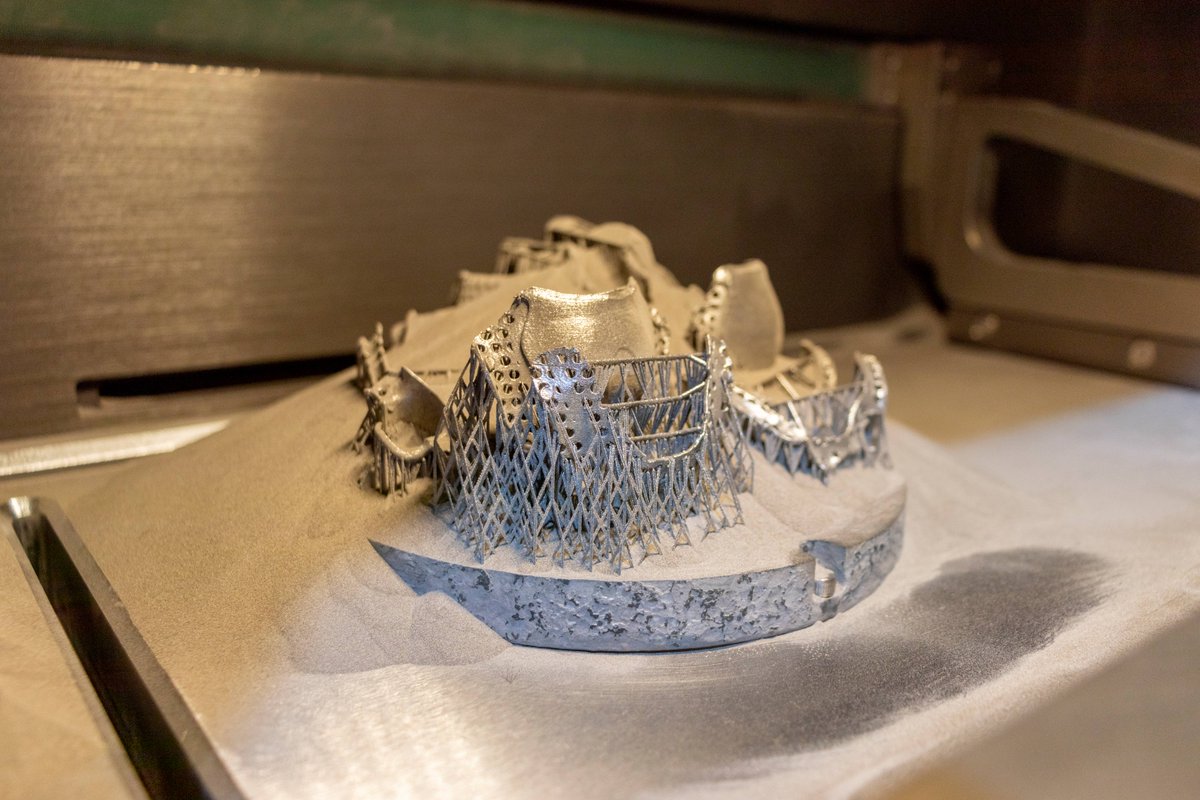 Chamlion3D's tweet photo. Partial frameworks printed with NCL-M150

Highly accurate and detailed results
Reduced material waste and cost-effectiveness
Faster production times and improved workflow
Increased strength and resistance to wear and tear

NCL-M150 👉 https://t.co/9wCaX7L9B9
#metal3Dprinting https://t.co/lAFypKckWV